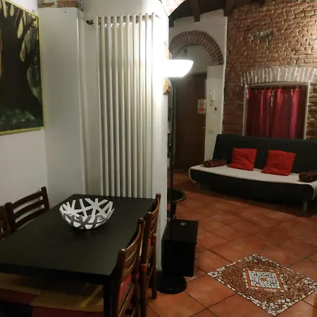 Apartment Pirelli *